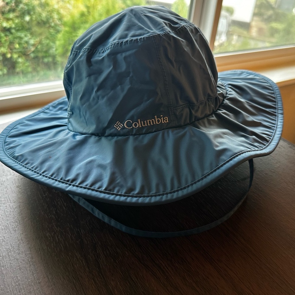 Columbia Navy Outdoor Hat